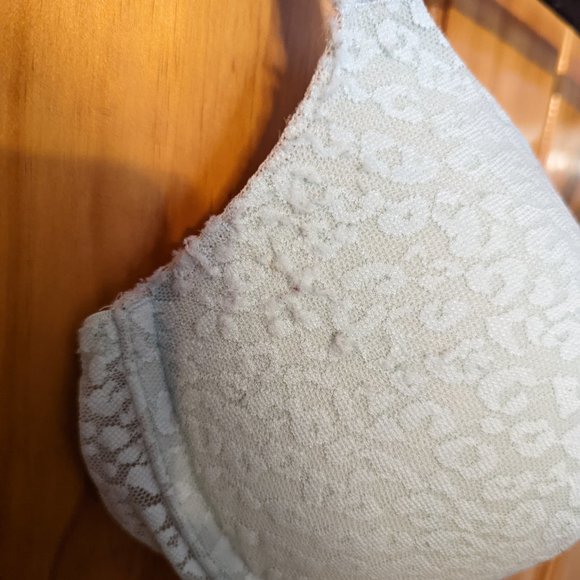 Victoria's Secret PINK Push Up - Picture 2 of 13